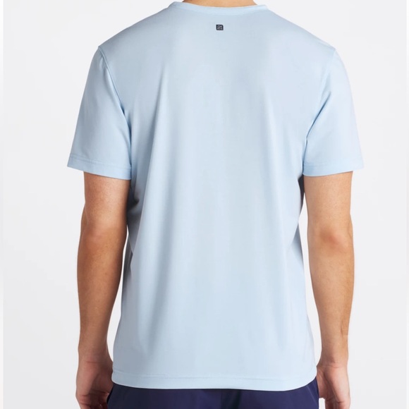 01.Algo Sam Performance Henley is a great, Size Large, Light blue - Picture 2 of 7